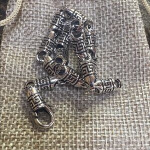 8" Mens 18K White Gold plated over silver lovely bracelet